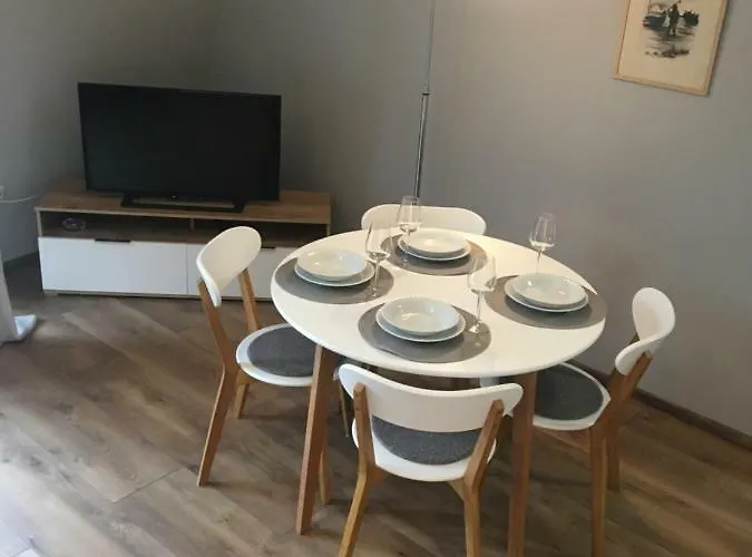 Silence Baltic Pod Zaglami *